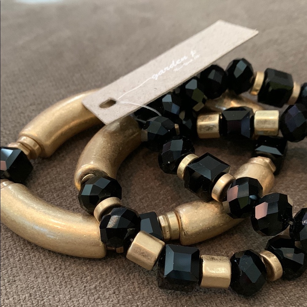 Elegant Black and Gold Beaded Bracelet Set